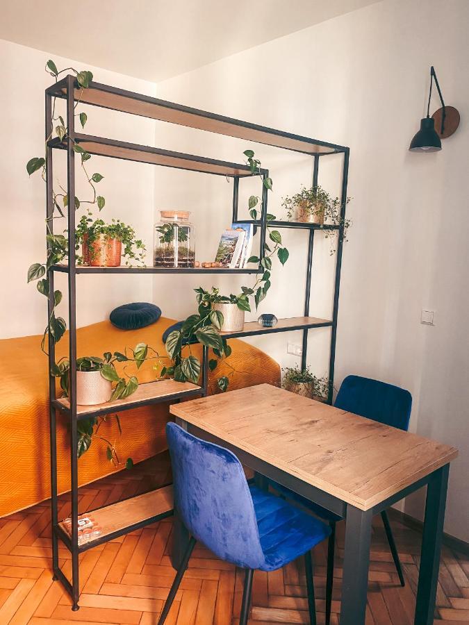 Flowerloft เยเลเนียกูรา ภายนอก รูปภาพ